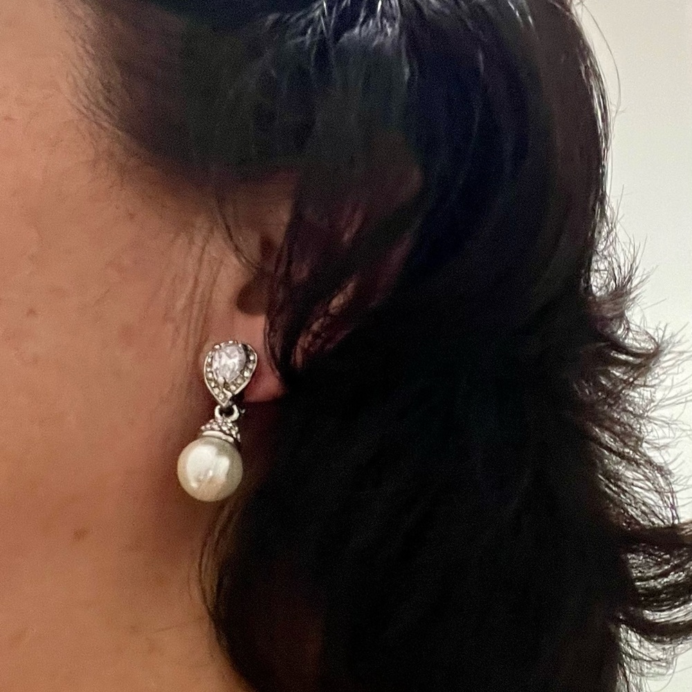 Spring Street Pearl and Cubic Zirconia Drop Earrings, New With Tags - Picture 5 of 16
